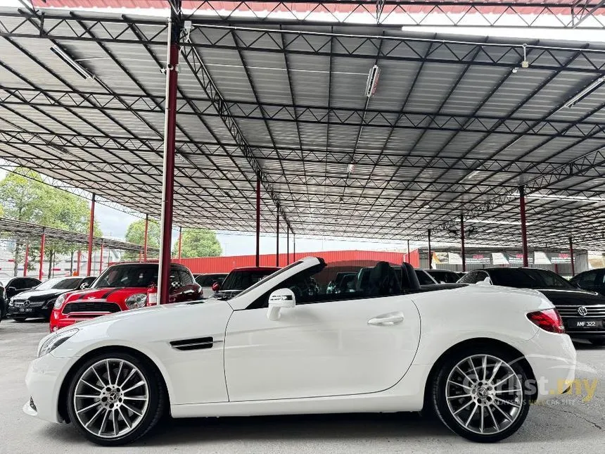 2019 Mercedes-Benz SLC300 AMG Line Convertible