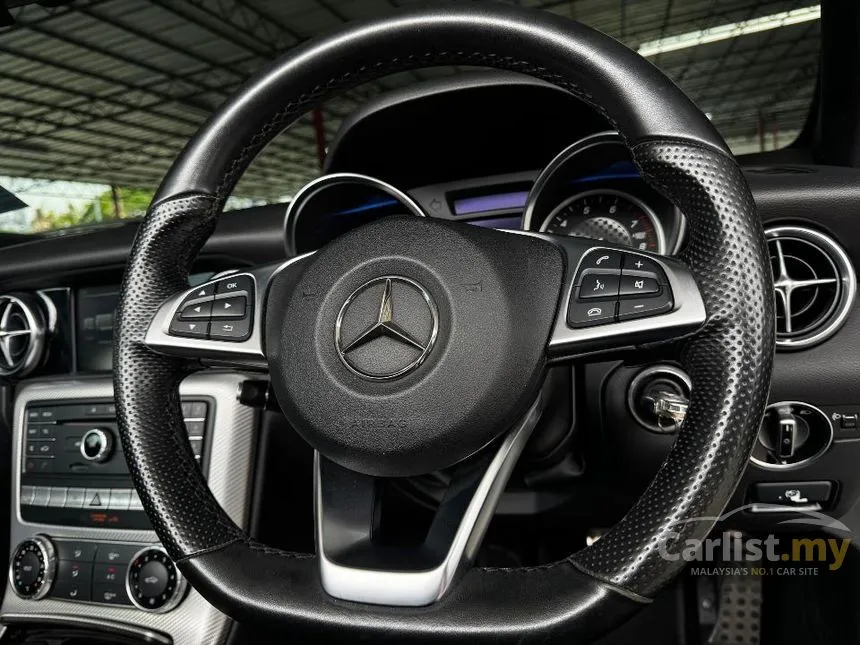 2019 Mercedes-Benz SLC300 AMG Line Convertible