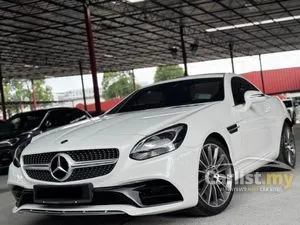 2019 Mercedes-Benz SLC300 2.0 AMG Line Convertible