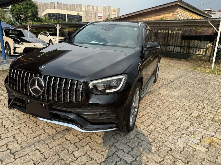 2021 Mercedes-Benz GLC300 4MATIC AMG Line SUV
