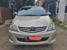 2011 Toyota Kijang Innova 2.5 G Matic tgn1 dokter masih orisinilan mulus siap pake