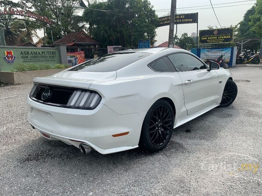 Ford Mustang 17 Gt 5 0 In Kuala Lumpur Automatic Coupe White For Rm 264 999 Carlist My