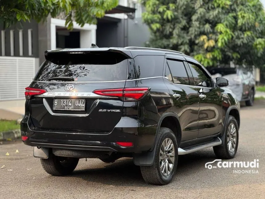 2022 Toyota Fortuner VRZ 4X2 SUV