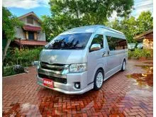 2016 Toyota HIACE 3.0 Commuter (ปี 05-19) D4D Van