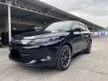 Used Tiptop Conditions Toyota Harrier 2.0 Elegance SUV 2017