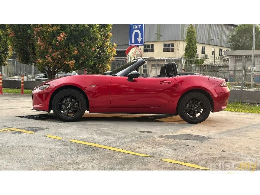 2020 Mazda Roadster S Convertible