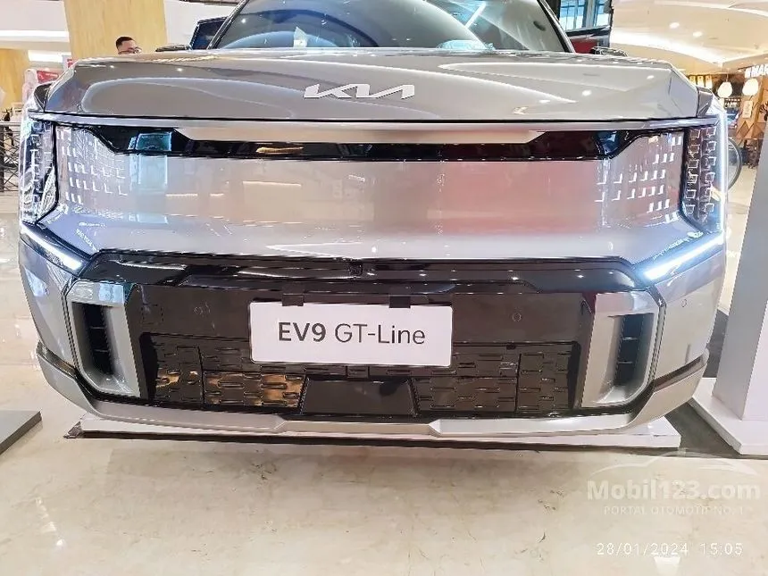 2023 KIA EV9 GT Line Long Range Wagon
