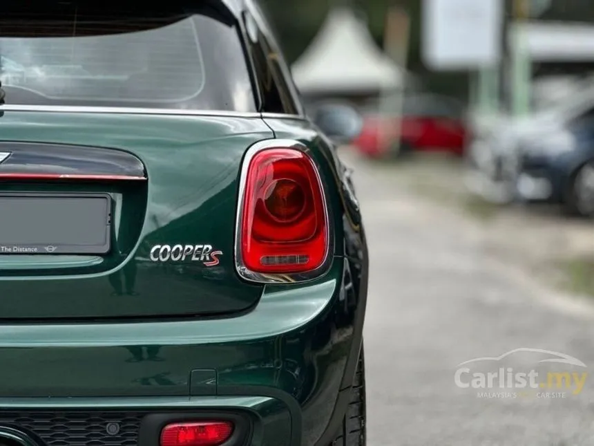 2017 MINI 5 Door Cooper S Hatchback