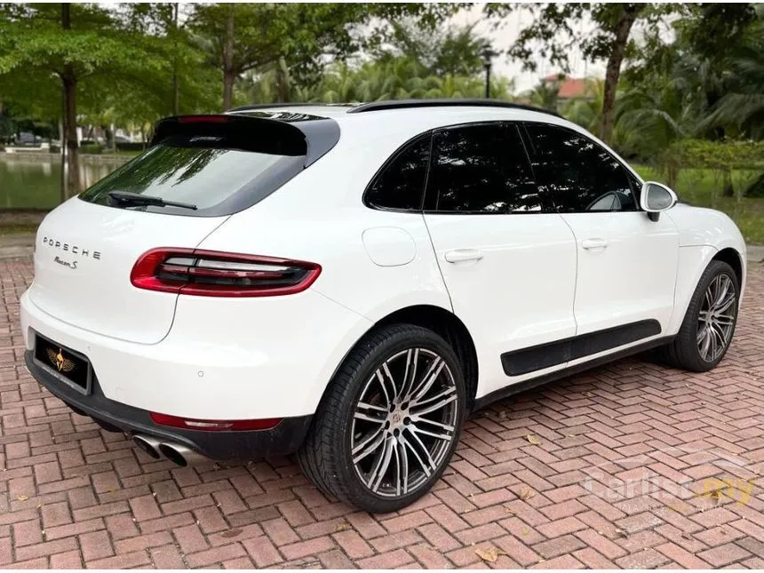 2015 Porsche Macan S SUV