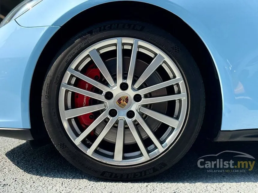 2016 Porsche Panamera Turbo Hatchback