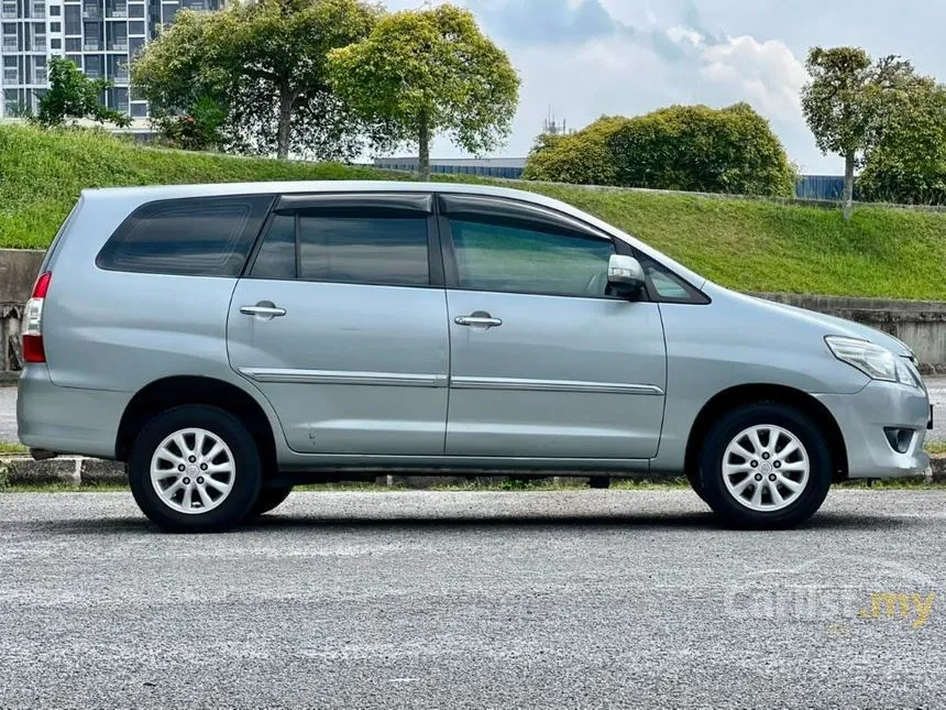 2013 Toyota Innova G MPV