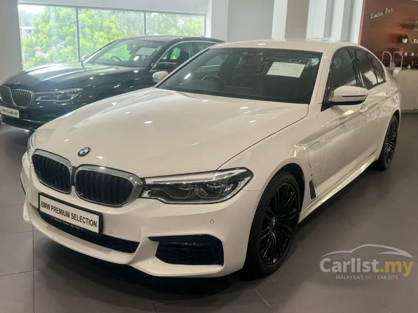 2020 BMW 530e M Sport Sedan