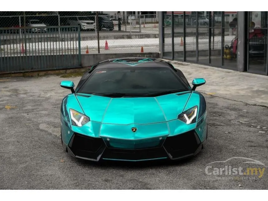 2011 Lamborghini Aventador LP700-4 Coupe