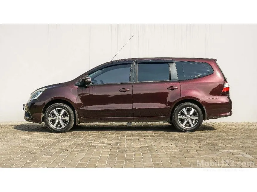 2017 Nissan Grand Livina XV MPV