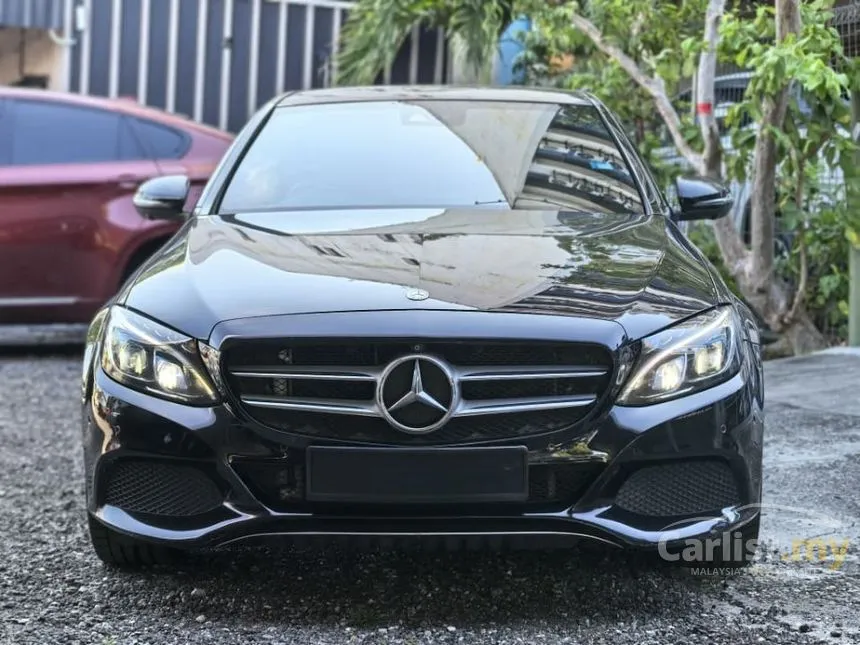 2017 Mercedes-Benz C350e AMG Line Sedan