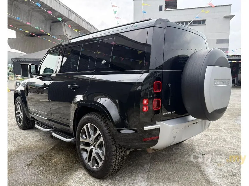 2021 Land Rover Defender 110 P300 SUV