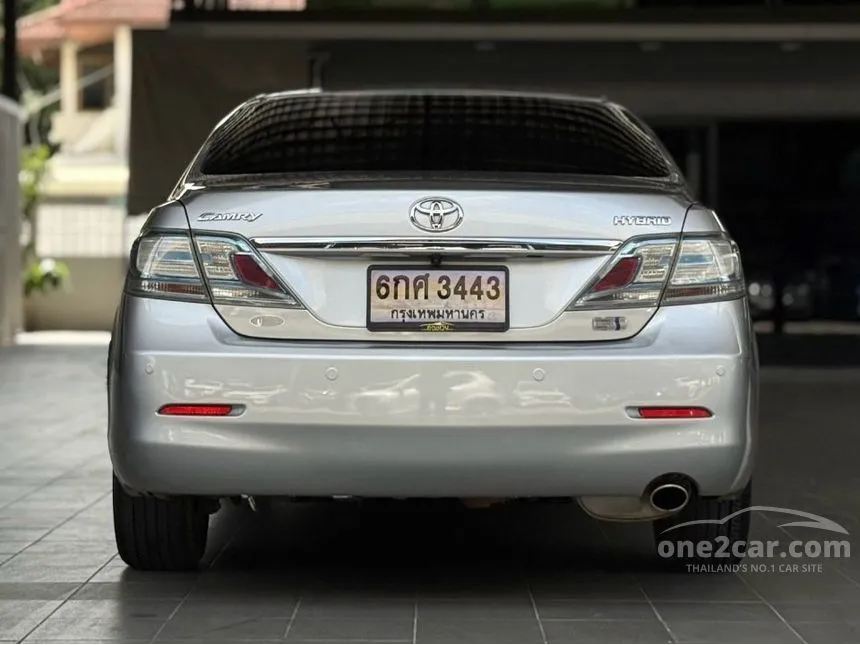 2011 Toyota CAMRY Hybrid Sedan