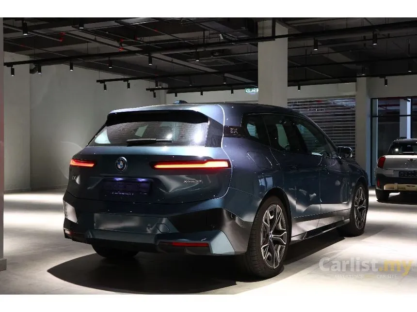 2025 BMW iX xDrive50 Sport SUV