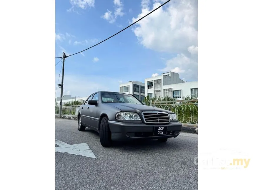 1995 Mercedes-Benz C200 Classic Sedan