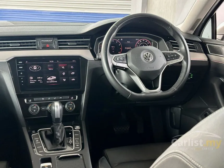 2022 Volkswagen Passat Elegance Sedan