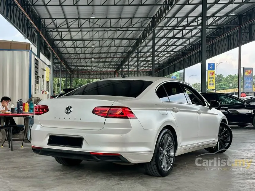2022 Volkswagen Passat Elegance Sedan