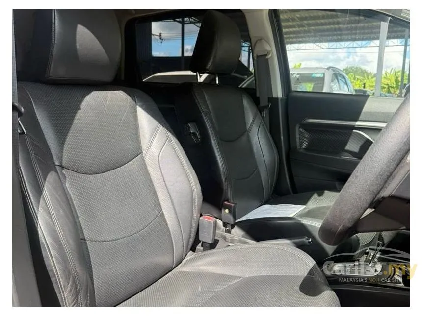 2019 Perodua Aruz AV SUV