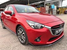 2015 Mazda 2 1.5 SKYACTIV-G AUTO / i-STOP / PUSH START / KEYLESS ENTRY / REVERSE CAMERA / TIPTOP CONDITION / LOW DOWN PAYMENT