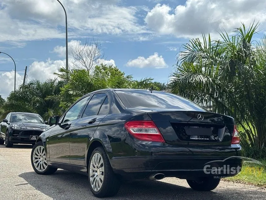 2009 Mercedes-Benz C200 Sedan