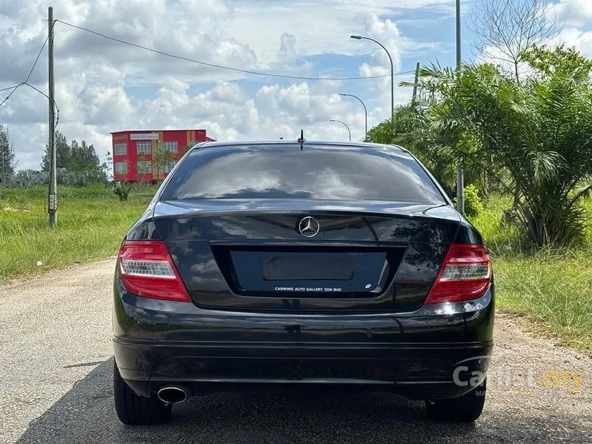 2009 Mercedes-Benz C200 Sedan