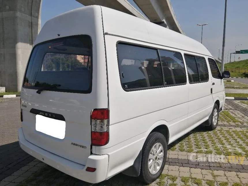 2015 Shenyang Brilliance Era Jinbei Window Fabric Van