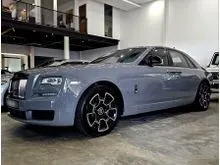 2018 Rolls-Royce Ghost Black Badge 6.6 V12   19,000KM ONLY   603HP LUXURY BEAST   BESPOKE INTERIOR + STARS