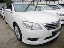 2010 Toyota Camry 2.4 V Sedan -- WELL MAINTAINED --