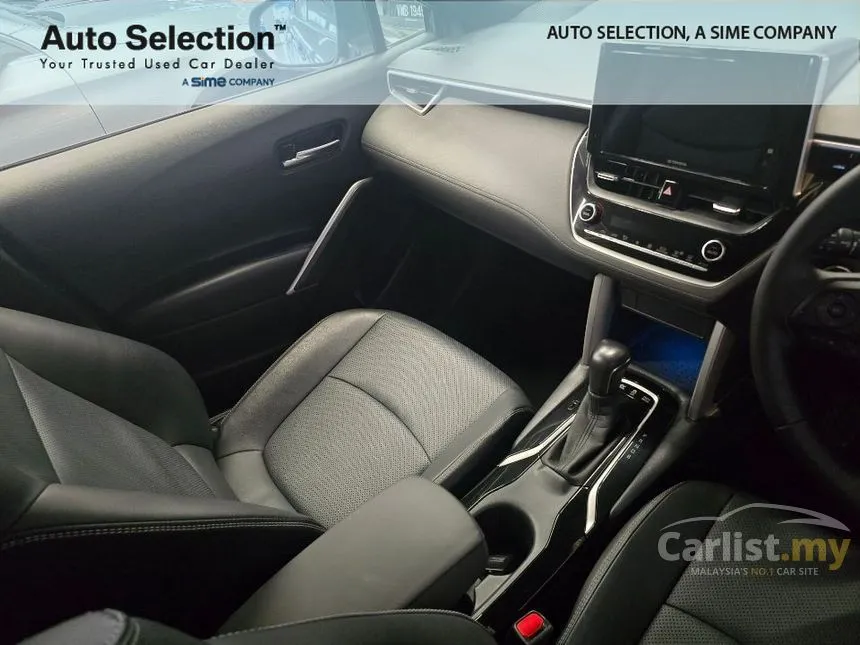 2022 Toyota Corolla Cross Hybrid SUV