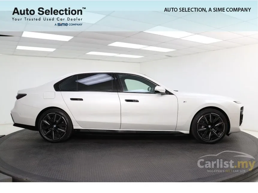 2023 BMW i7 xDrive60 M Sport Sedan