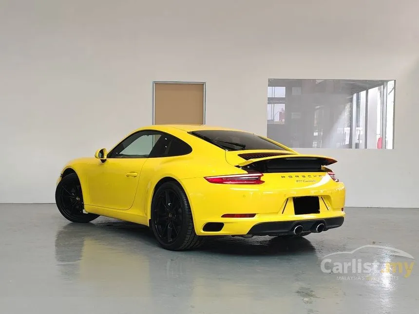 2019 Porsche 911 Carrera Coupe