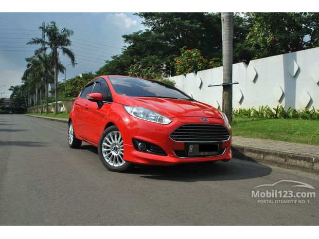Ford Fiesta EcoBoost S Mobil bekas dijual di Indonesia 