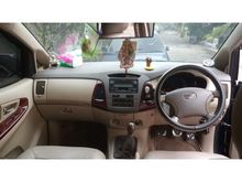 2004 Toyota Kijang Innova 2.0 V MPV