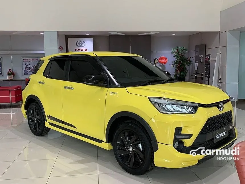 Jual Mobil Toyota Raize 2024 GR Sport 1.0 di Jawa Timur Automatic Wagon Kuning Rp 225.000.000