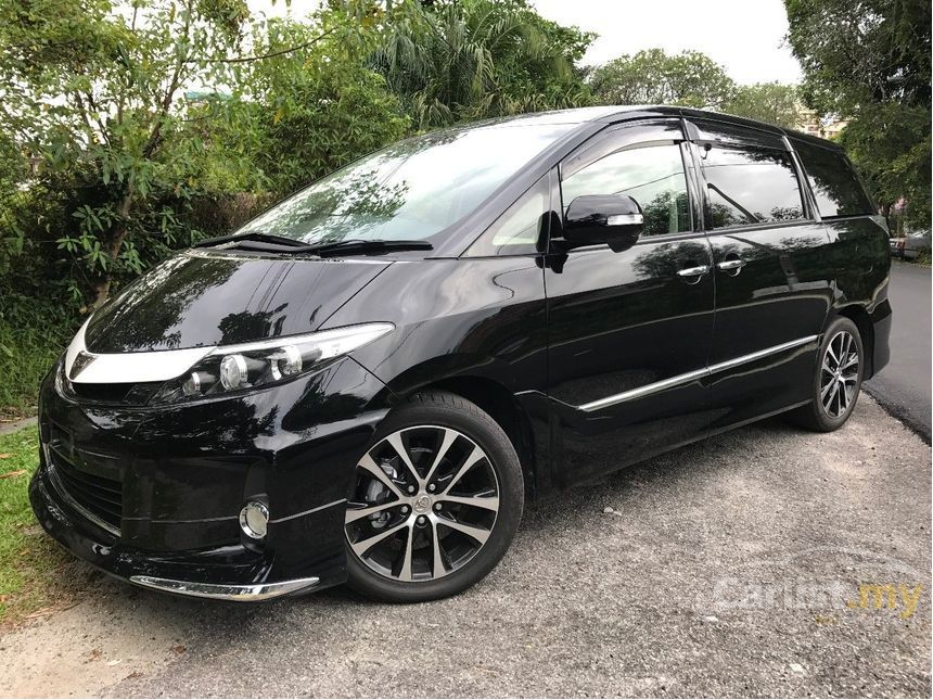 Toyota estima 2014