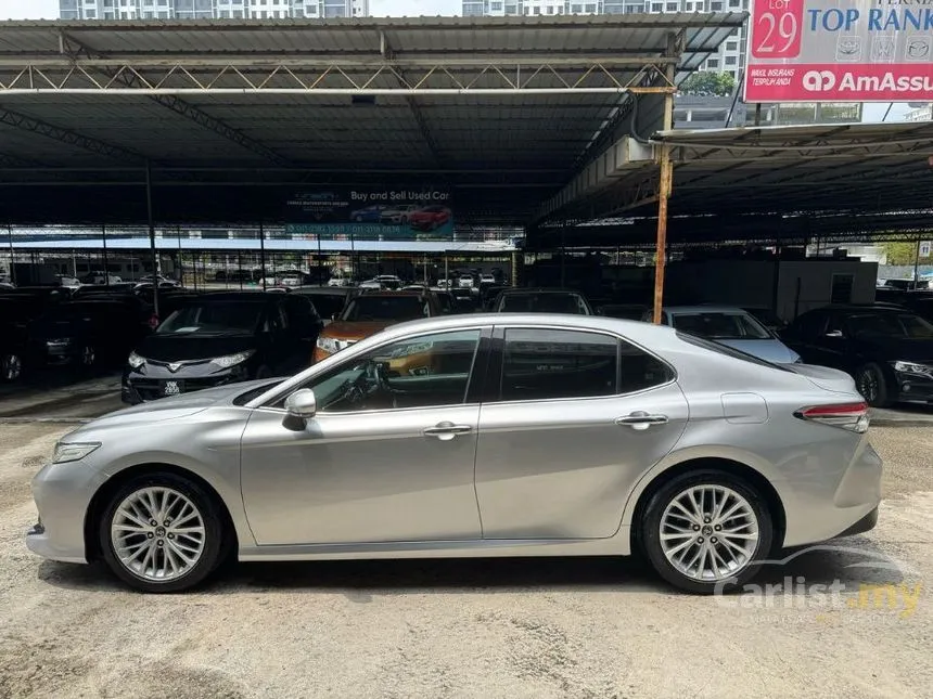 2019 Toyota Camry V Sedan