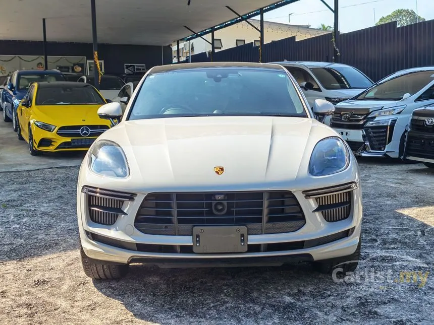 2021 Porsche Macan Turbo SUV