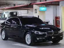 BMW 320i 2.0 Luxury Sedan 2018 Last Facelift