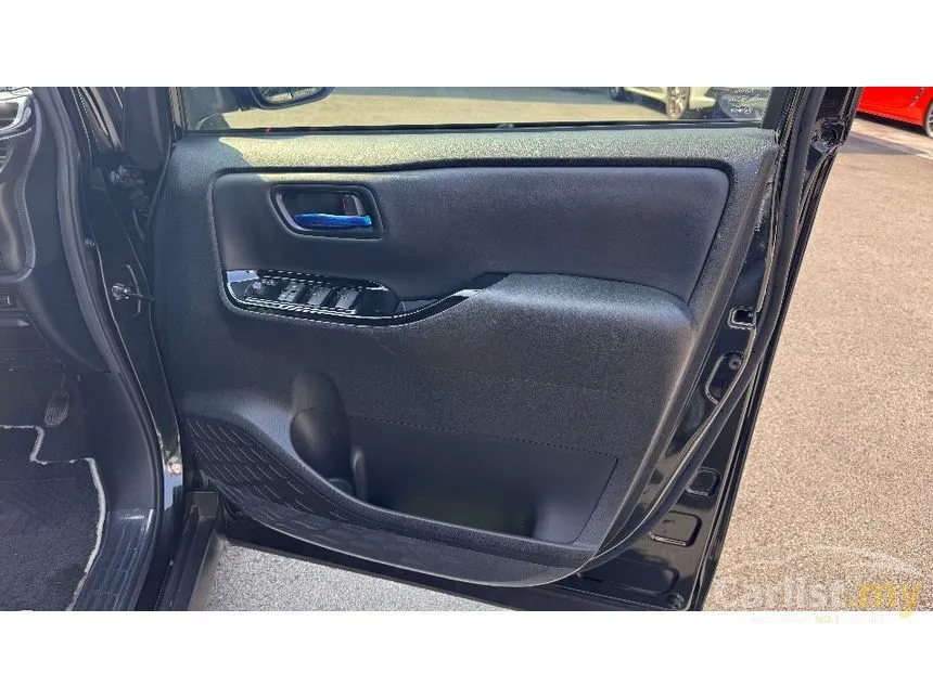 2021 Toyota Voxy ZS Kirameki III Edition MPV