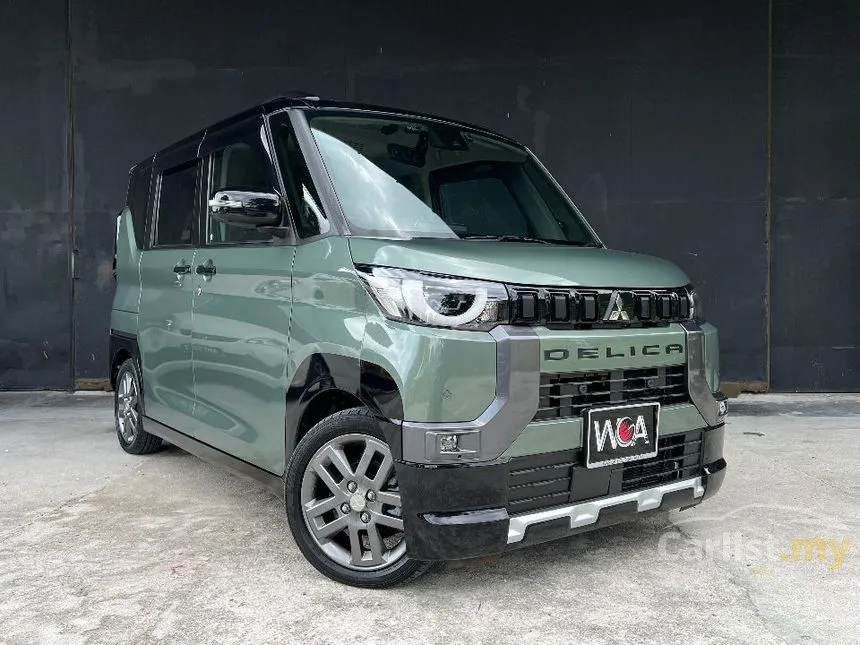 2023 Mitsubishi Delica Mini T Premium Micro car