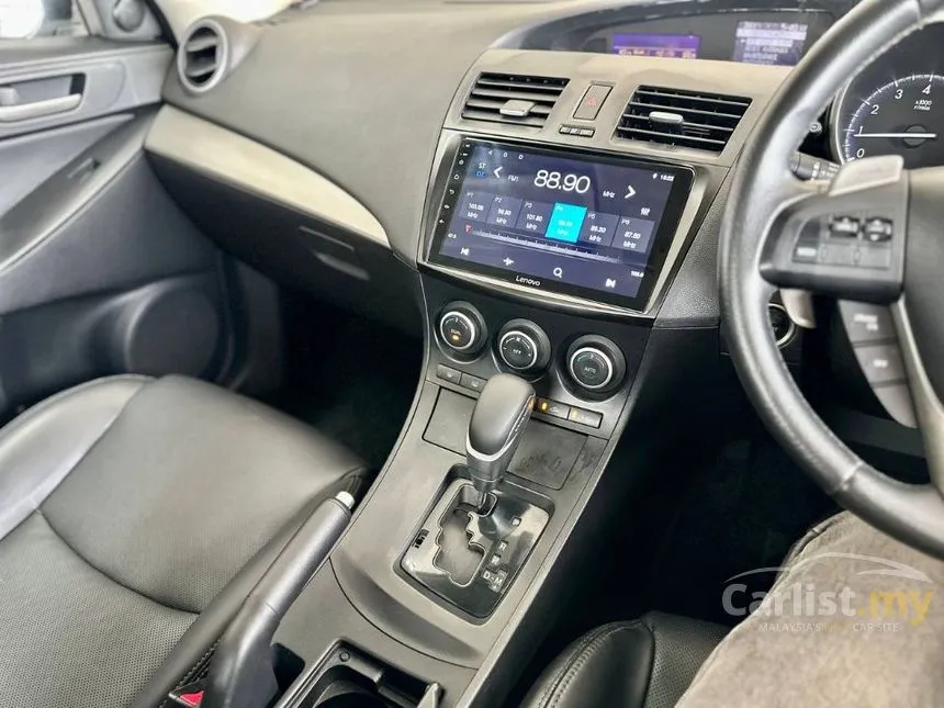 2014 Mazda 3 GLS (Metallic) Sedan