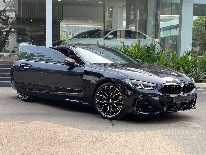 Jual Mobil BMW 840i 2023 M Technic 3.0 di DKI Jakarta Automatic Coupe Hitam Rp 2.325.000.000