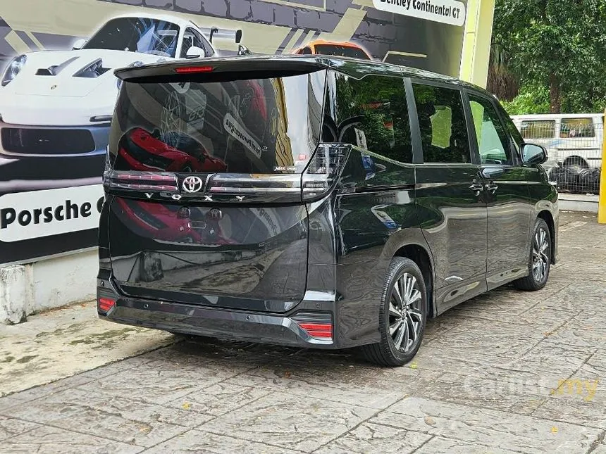 2023 Toyota Voxy S-Z MPV