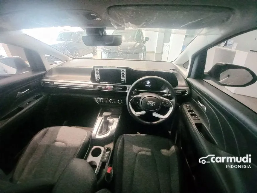 2025 Hyundai Stargazer Essential MPV