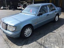 1989 Mercedes-Benz 230E 2.3 Sedan