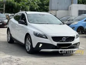 2014 Volvo V40 Cross Country 2.0 T5 Hatchback